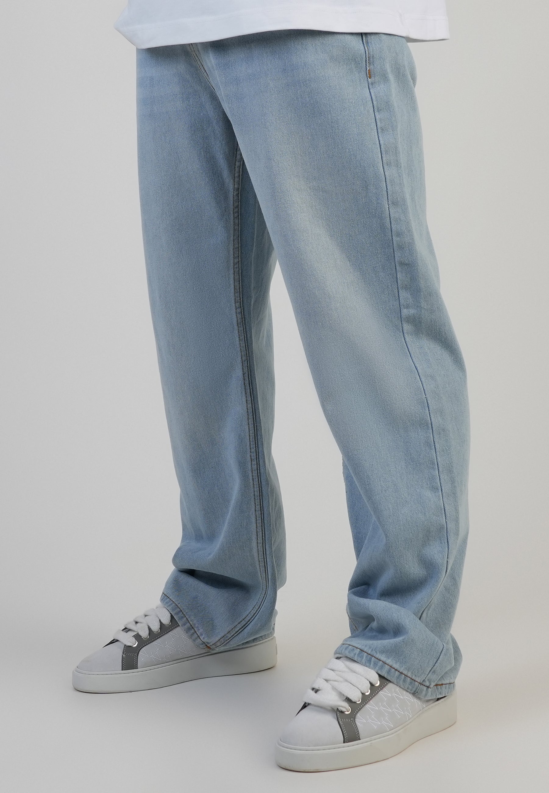 Jeans loose fit in jeans lavati blu chiaro SikSilk
