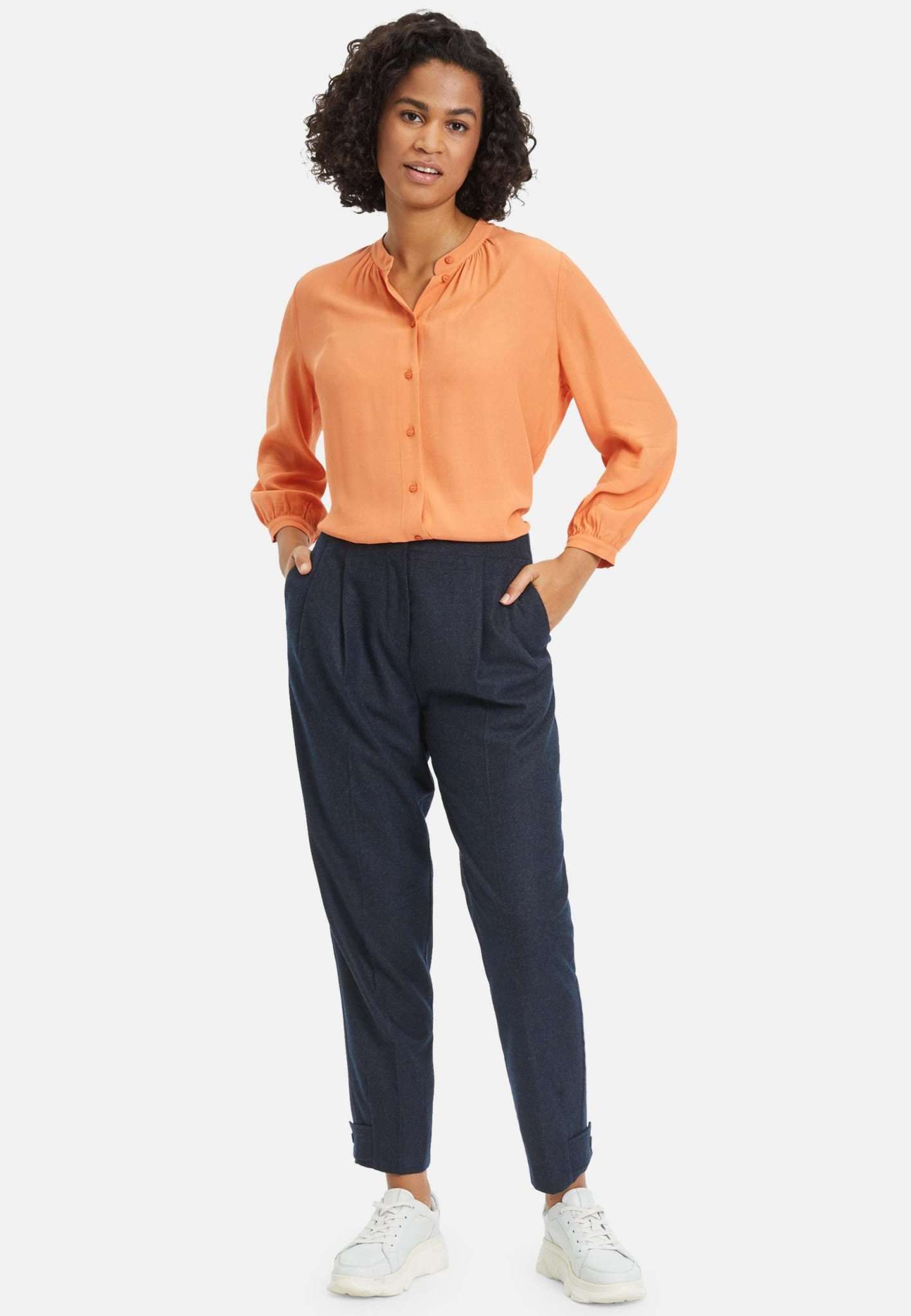 Pantaloni Brenk Loose Carrot Pant in Blueberry Tamaris   