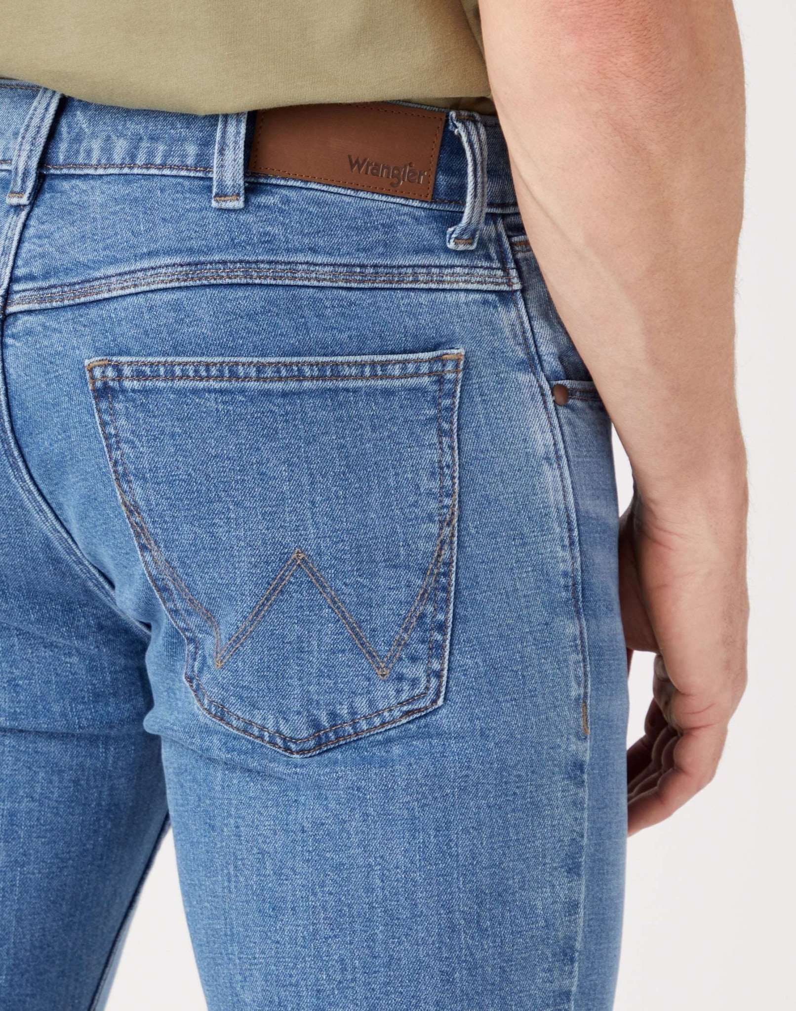 Jeans Regular Low Stretch in Blu Grande Wrangler   