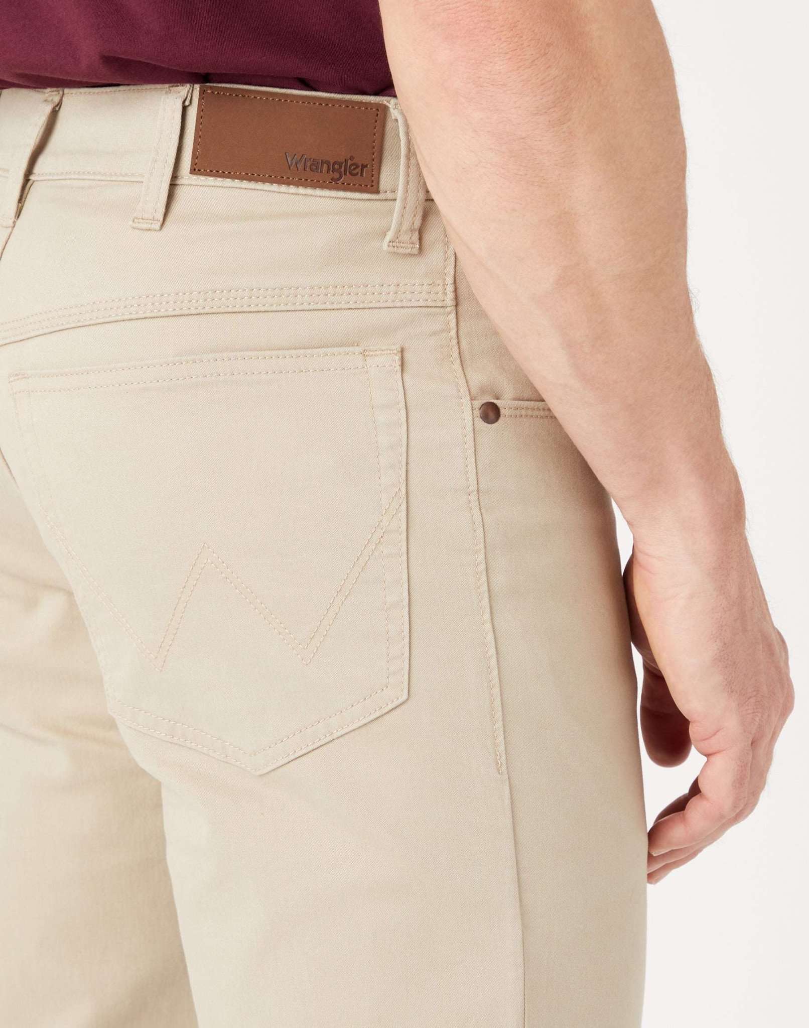 Dritti Medium Stretch in pantaloni Khaki Wrangler   