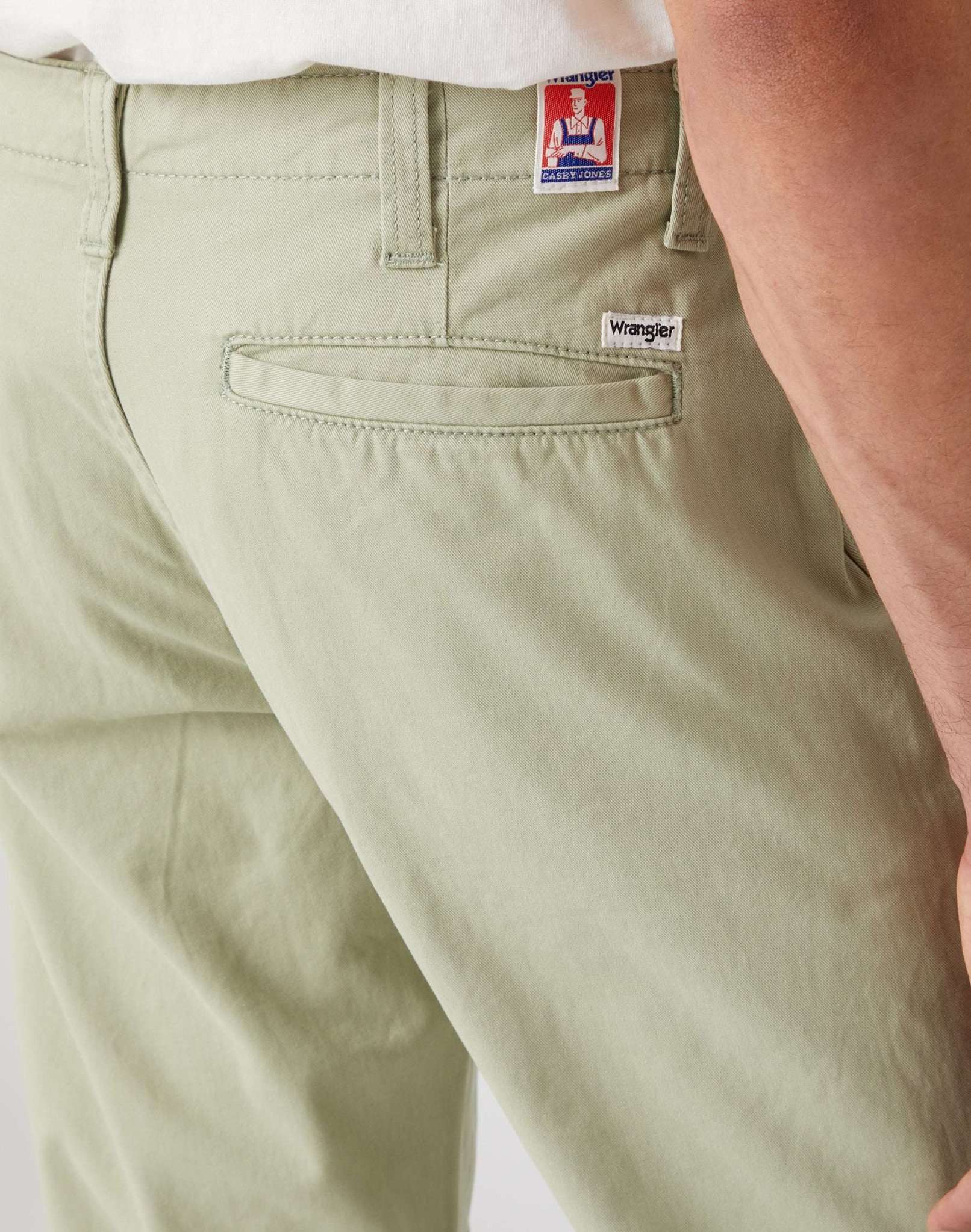 Pantaloni Casey Jones Chino in Tea Leaf Wrangler   