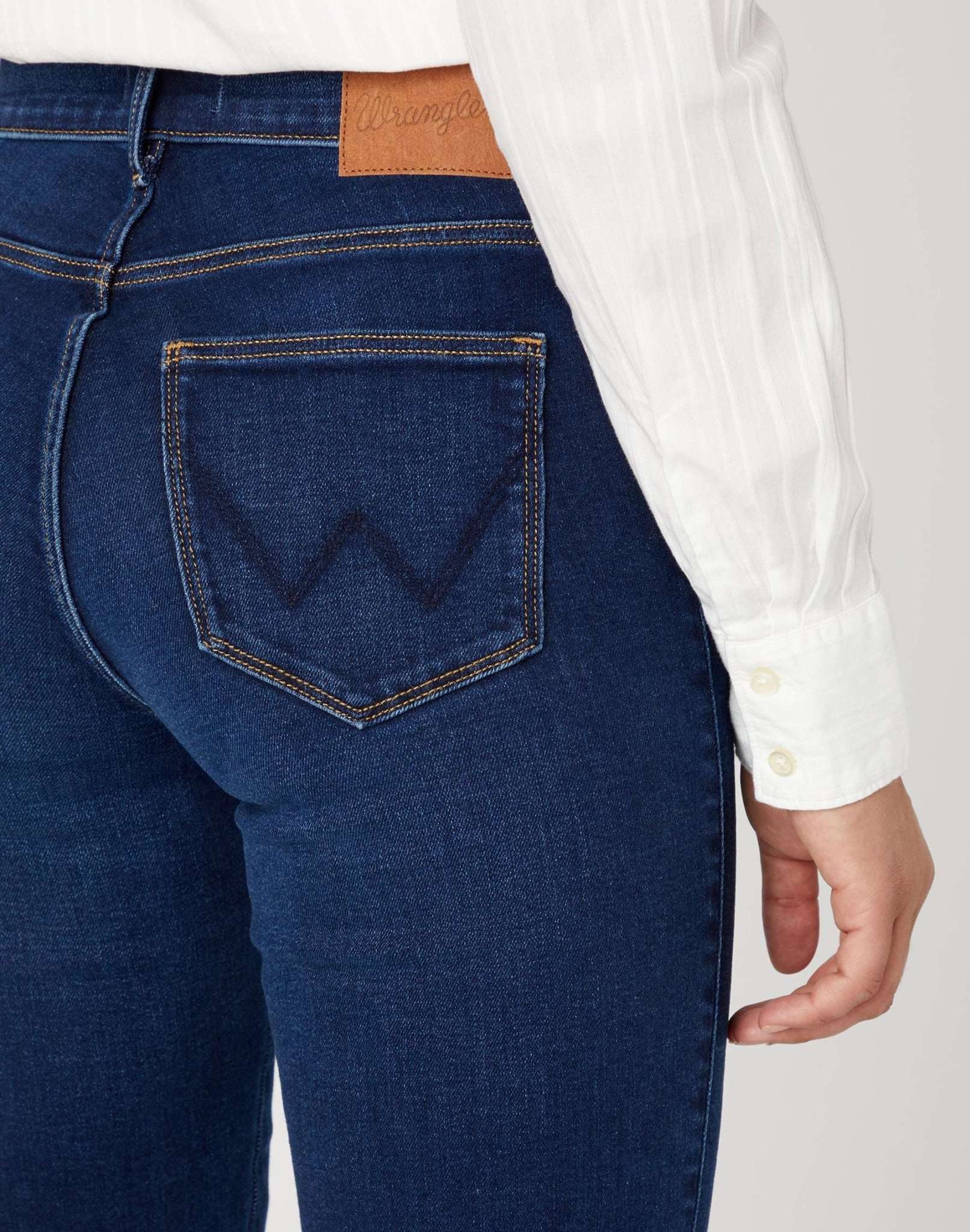 Dritto in Anabel Jeans Wrangler   