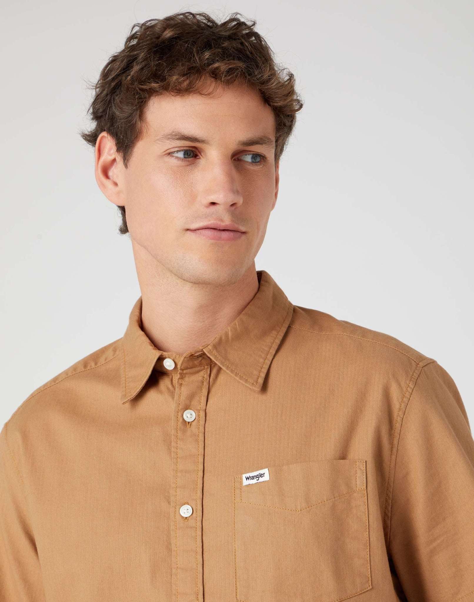 Camicia monotasche a maniche corte in marrone tabacco Camicie Wrangler   