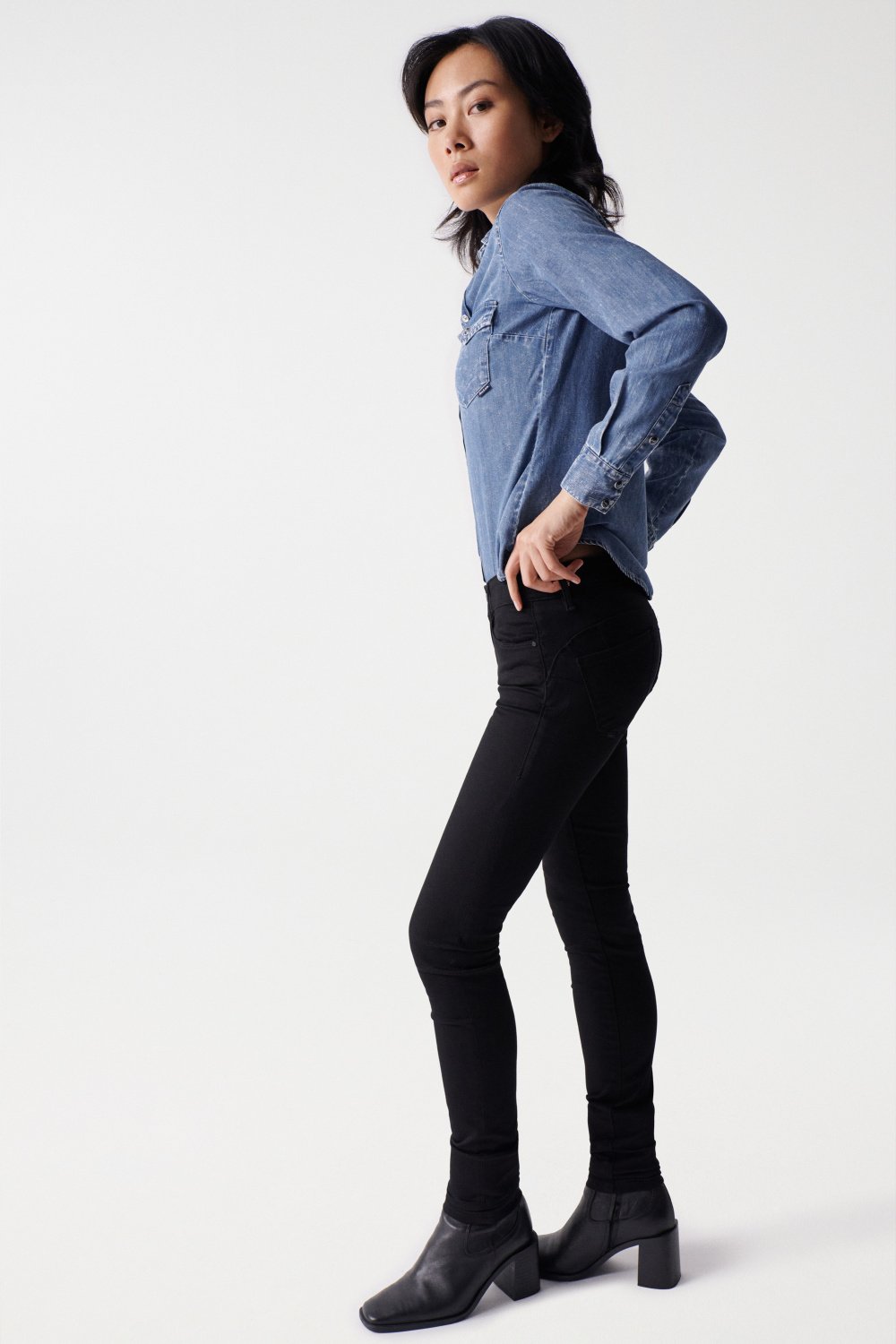 Wonder Skinny Push-Up in jeans neri Salsa Jeans   