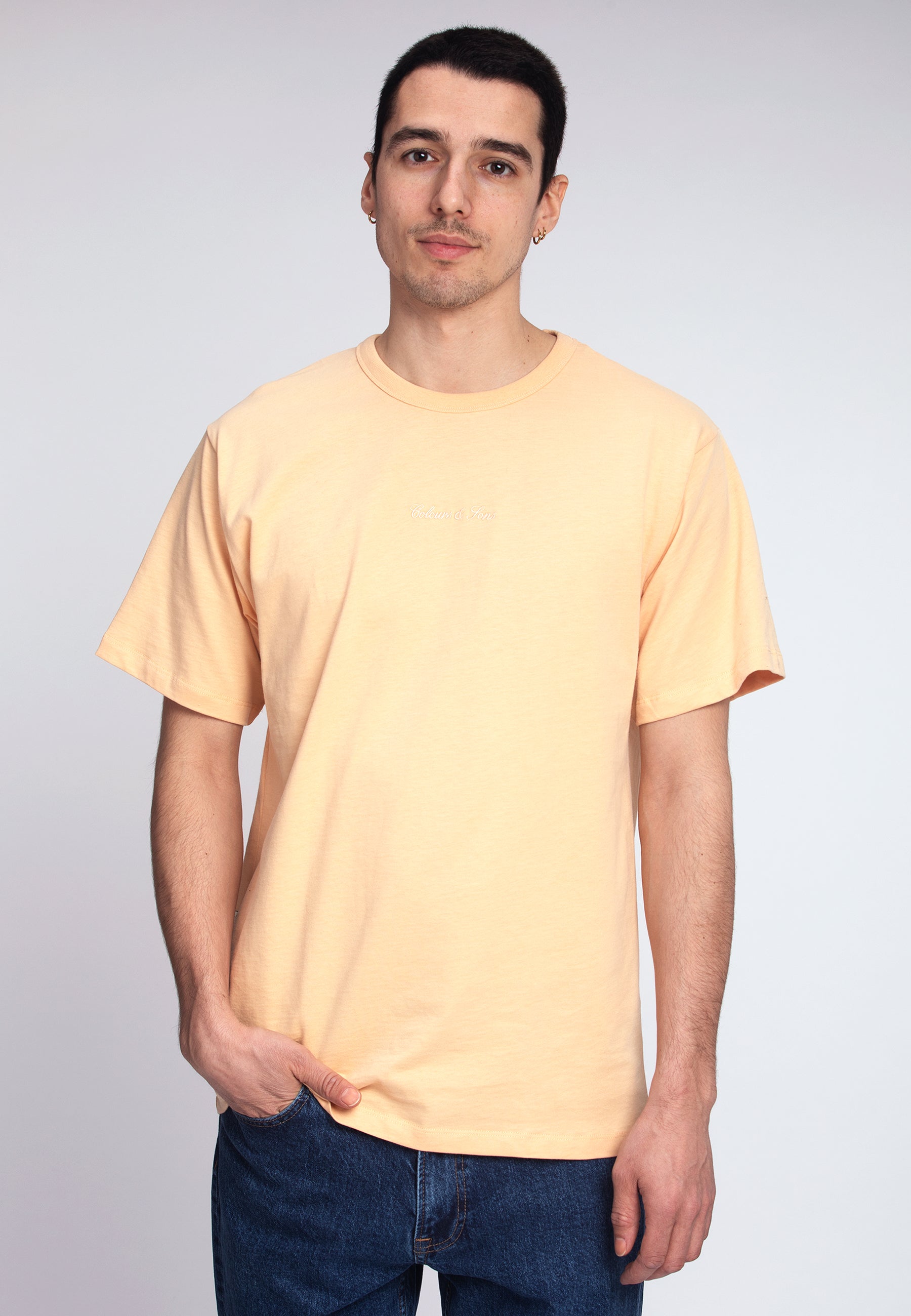 T-shirt Ricamo di base in T-shirt Carota Colours and Sons   