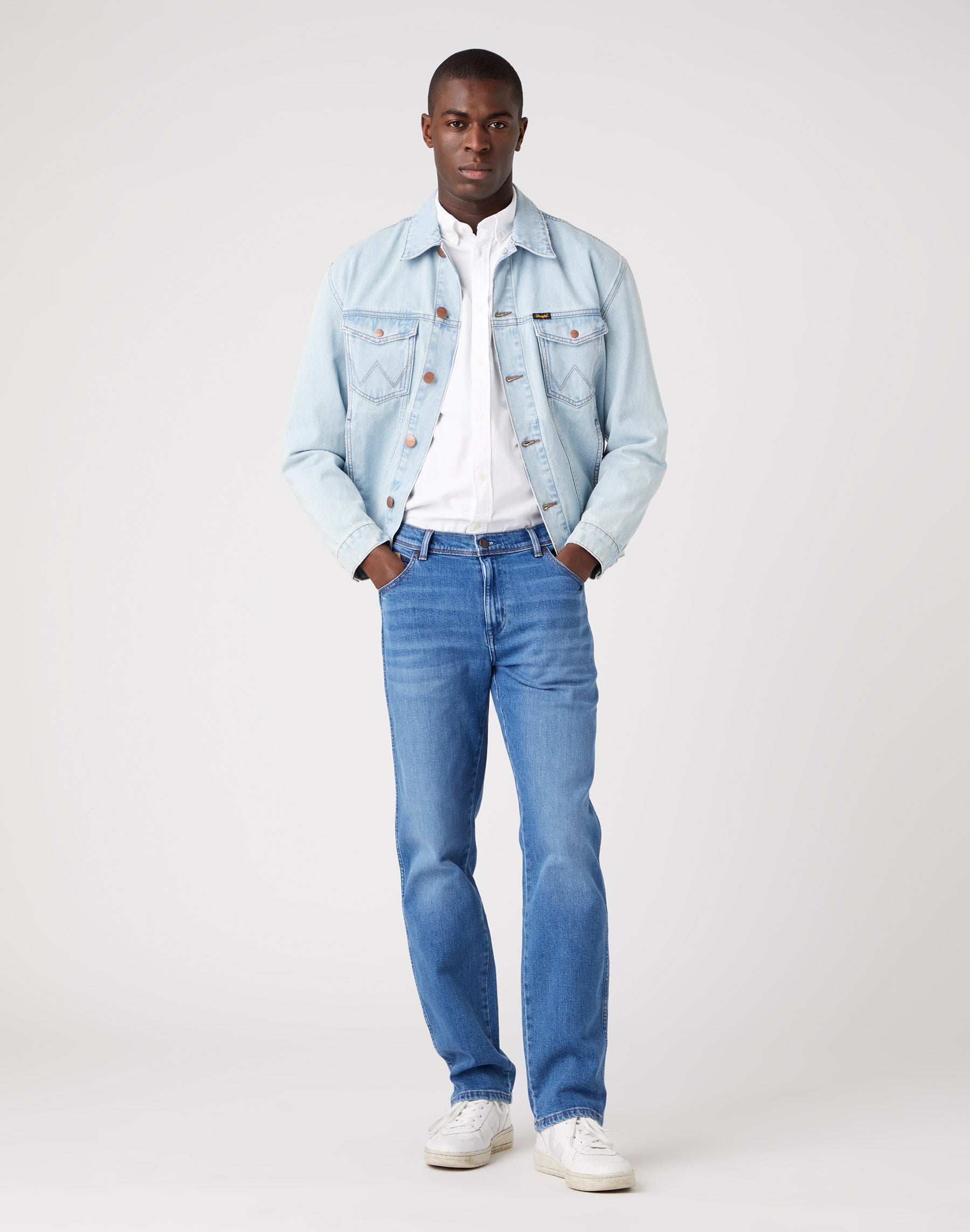 Texas Low Stretch nei nuovi jeans Wrangler preferiti   