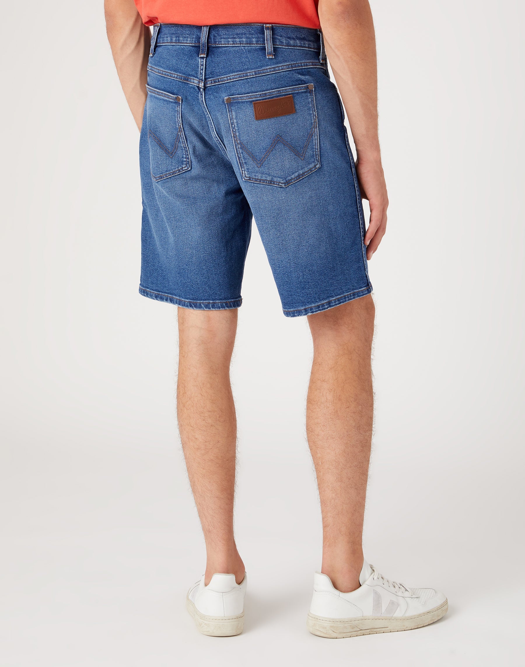 Frontier Short in Be Cool Jean Shorts Wrangler   