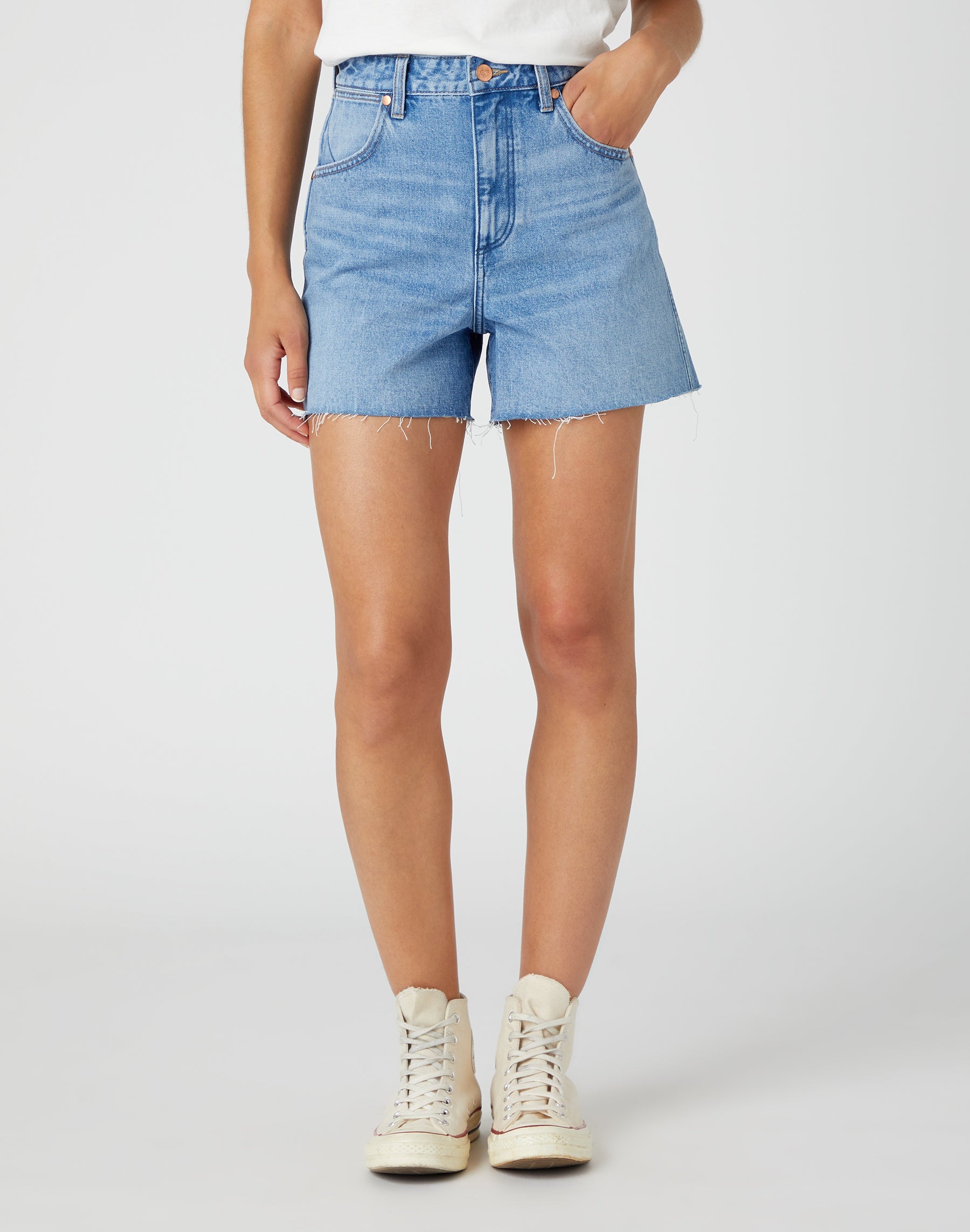 Donna in Lost Control Jean Shorts Wrangler   