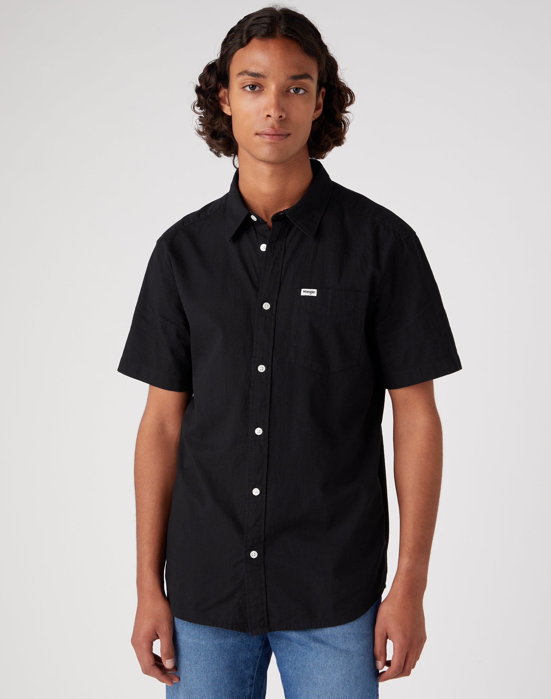 Camicia a maniche corte monotasche in nero Camicie Wrangler   