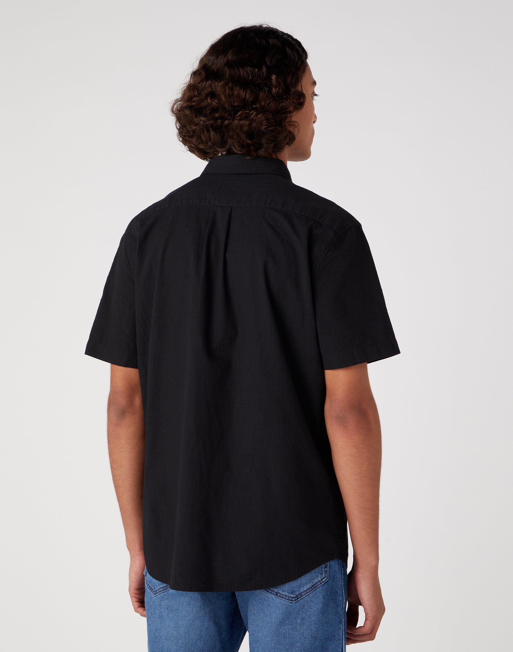 Camicia a maniche corte monotasche in nero Camicie Wrangler   