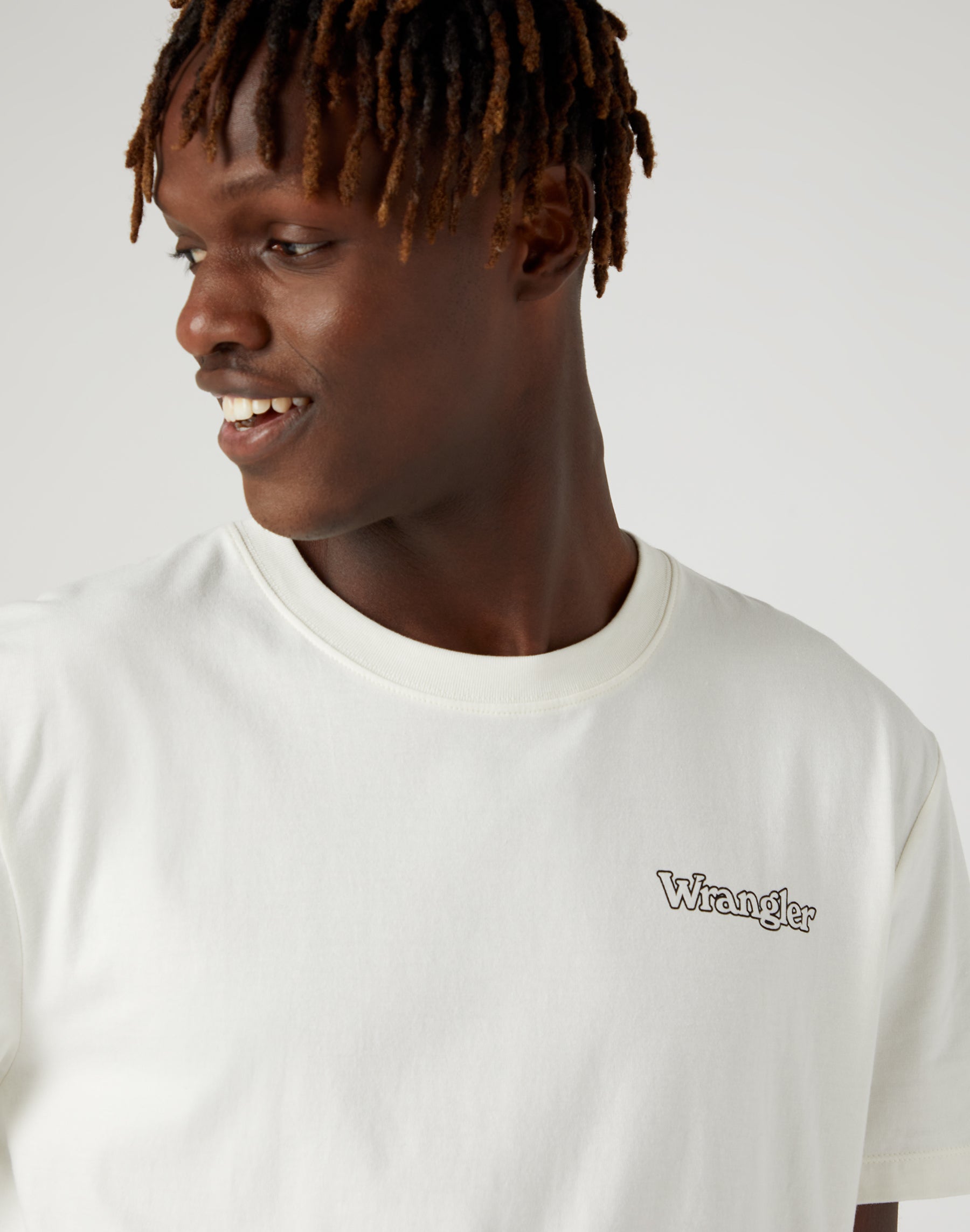 T-shirt con logo in bianco usurato Wrangler   