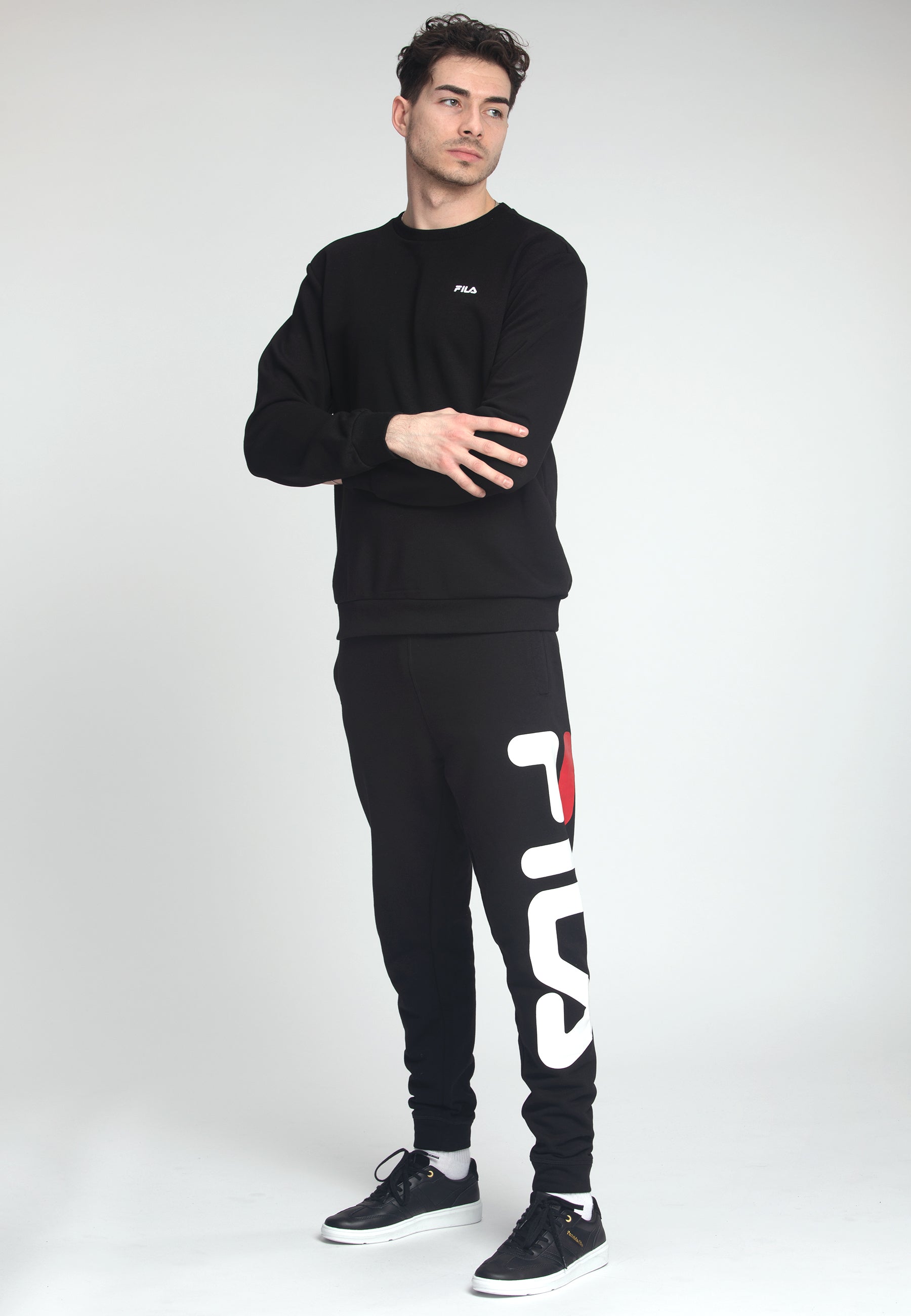 Felpa Brustem Crew Sweat in nero Fila   